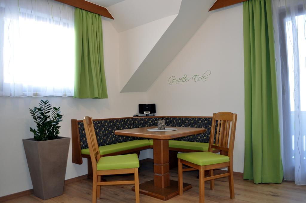 Mathiasl Panorama Ferienwohnungen Bodensdorf Quarto foto